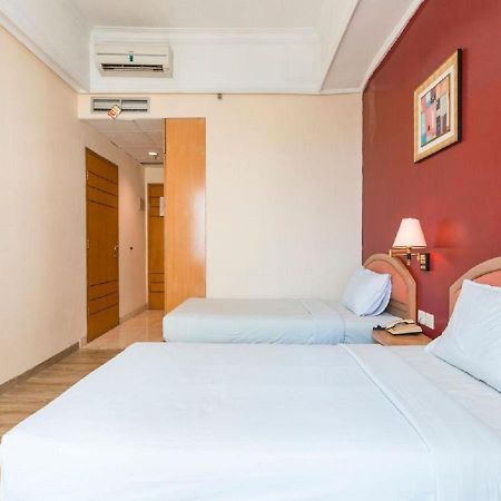 Hotel Bulevar Tanjung Duren Jakarta Exterior foto