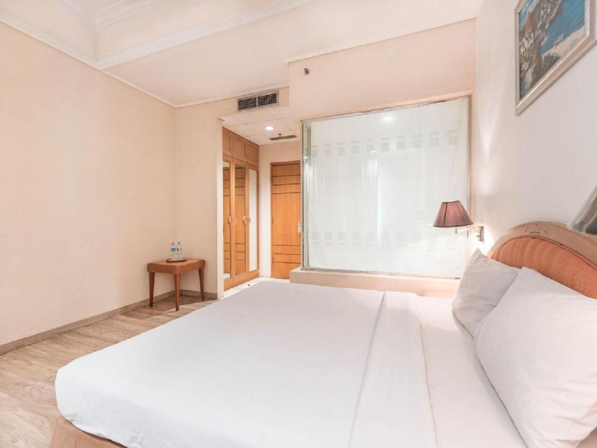 Hotel Bulevar Tanjung Duren Jakarta Exterior foto